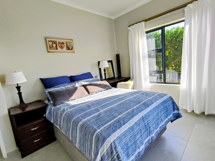 3 Bedroom Property for Sale in Wavecrest Eastern Cape